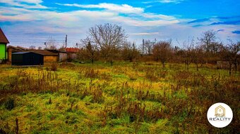 Predaj veľkorysého pozemku vo Veľkej Ide - 8