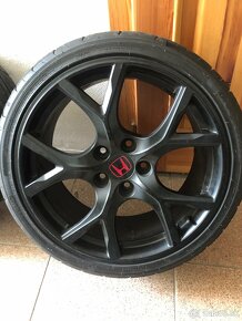 Oem kola 8,5x19 Honda Civic type r ,dvě sady - 8