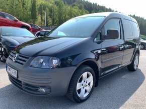 VW Caddy 1,6i LIFE 7 MIEST - 8