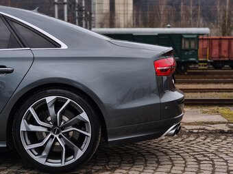 Audi S8 4.0TFSI V8 Quattro - 8