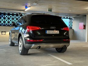 Audi Q5 3.0 TDI ALLROAD QUATTRO - 8