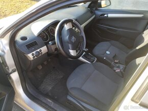 Rozpredám Opel Astra h 1.7 92kW - 8