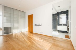 | Prestížny Penthouse s jedinečnou terasou a nádherným výhľa - 8