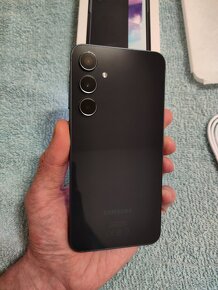 Predám Samsung Galaxy A55 128GB,8GB RAM - 8