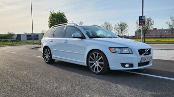 Volvo V50 D4 130 kW - 8