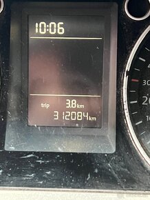 Volkswagen Passat B6 2.0 Tdi - 8