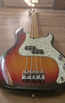 Basgitara Fender Precision Standard 2007 USA - 8