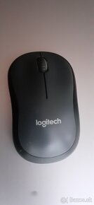 Logitech M220 - 8