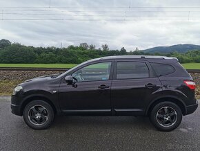 Nissan Qashqai +2 - 8