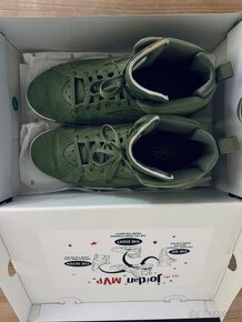 Nike Jordan MVP olive green velkosť 44,5 - 8