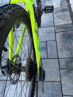 CTM Rocky 3.0 veľkost 24” - 8