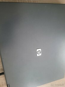 Predám notebook HP plne funkčný - 8