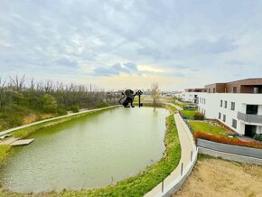 SKOLAUDOVANÉ Predaj 3 izb. bytu s balkónom, Nová Tehelňa, Se - 8