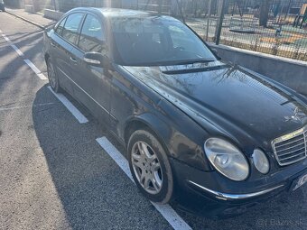 Mercedes benz e220 - 8