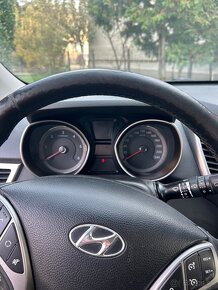 Hyundai i30 - 8