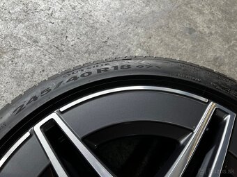 Nové Originálne 18“ AMG Mercedes C-Class W206 letné Pirelli - 8