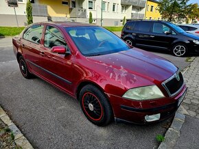 Škoda octavia benzín rok 2005 - 8