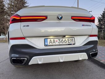 BMW X6 M50i xDrive - 8