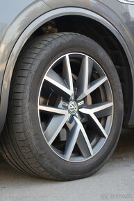 VW Touareg 3.0 V6 TDI SCR 4MOTION - 8