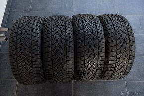 Predám zimné pneumatiky Dunlop 215/40 R17 - 8