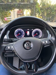 Volkswagen Passat Highline 2.0 TDI 4Motion - 8