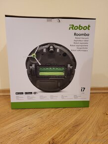 Robotický vysávač iRobot Roomba i7156 - 8