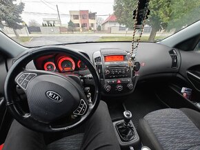 Predám KIA CEED 1.6 CRDI 2008 - 8