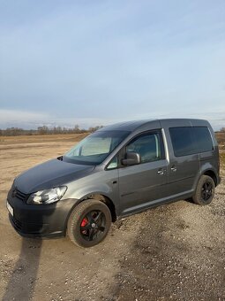 VW Caddy 1.6Tdi +servisná knižka - 8