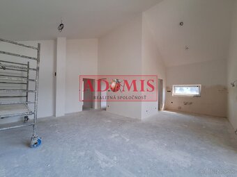 Predáme 4izbový bungalov 140m2 Cestice,obecná voda,ČOV,len 1 - 8