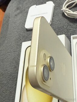 Predám Apple iPhone 15 128GB Žltý Stav Nového Telefónu - 8