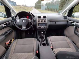 VW Touran Cross 2,0 - 8