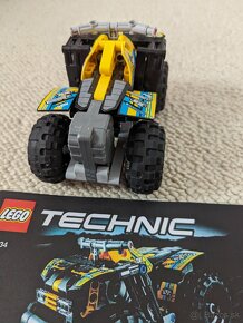 Lego technic štvorkolka - 8