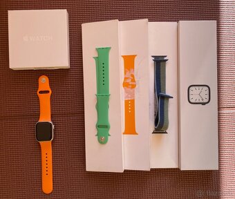 Apple Watch Series 8 41mm strieborné - 8