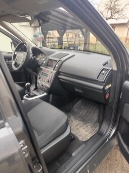 Land Rover Freelander 2.0 - 8