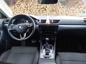 Škoda Superb Combi 2,0 TDI - 8