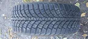 235/55 R17" Pneu - 8