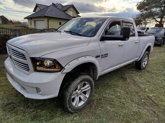 Dodge RAM 1500 5.7 V8 , SPORT , 4x4 , full vybava 2017 - 8