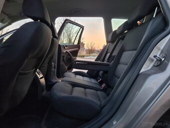 Škoda Octavia Combi 1.6 TDI CR Ambiente Max R.V.2012. - 8