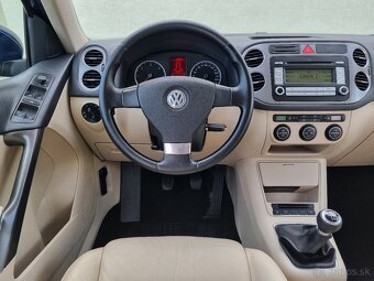 Volkswagen Tiguan...TDi..125kw...4x4... Top stav ... - 8