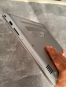 Lenovo ideapad s320 - 8