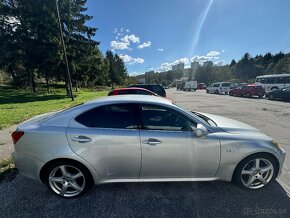 Lexus IS250 - 8