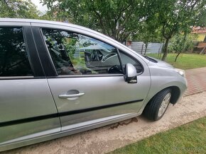 Peugeot207 1.4. 64kw - 8