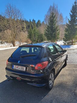 PEUGEOT 206 1.4HDi - 8