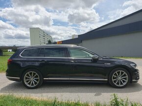 Predám Volkswagen Passat R-LINE 2.0Tdi 4x4 VIRTUAL,ALCANTARA - 8