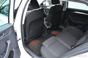 Škoda Superb 2.0TDi Combi DSG ///12.999,- EUR + Dph/// - 8