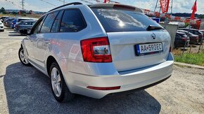 Škoda Octavia Combi 2.0 TSI Ambition 4x4 DSG - 8