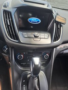 Kuga 2.0 ST line 4x4 - 8