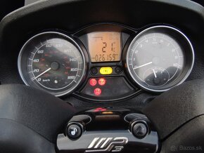 PIAGGIO MP3 500LT 2013 - 8