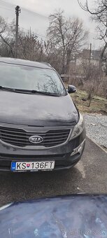 Dobrý deň predám kia Sportage 1.7 85kw - 8