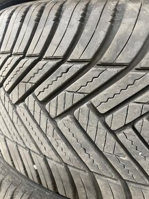 225/45 R17 - 8